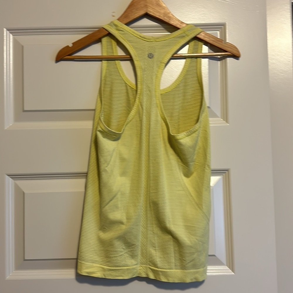 Lululemon Workout Tank - Picture 2 of 2